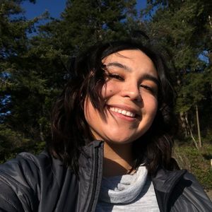 Meet your Posher, Philysia